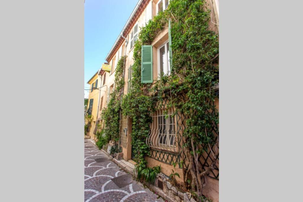 Vieil De Charme 2/4pers * Antibes